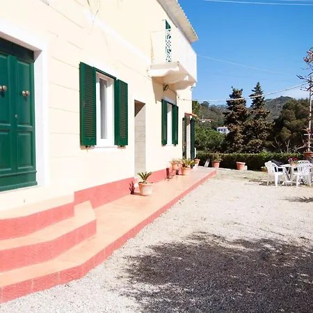 Lido Mare - Goelba Apartament *